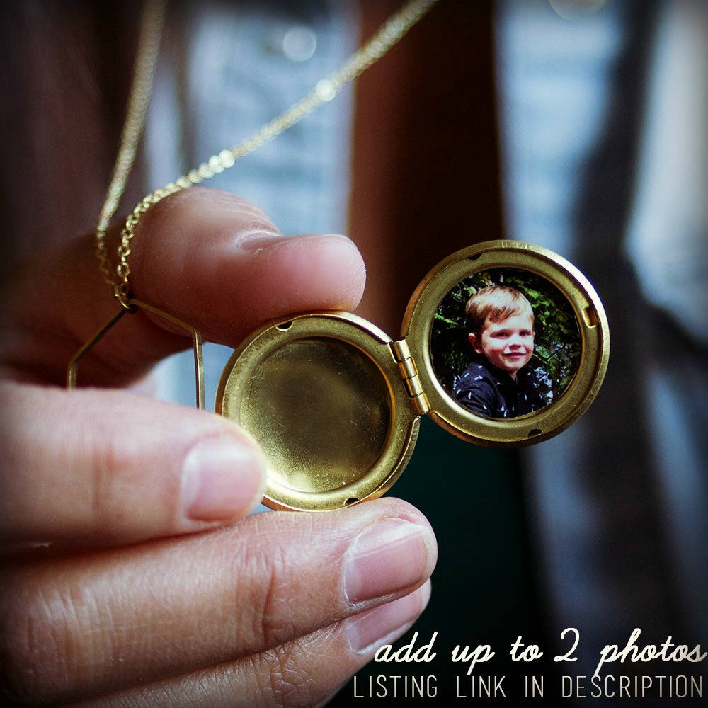 Modern Gold Locket, Geometric Triangle Locket, Gold Locket, Personalised Locket, Personalised Gift, Bridesmaid Necklace, Mothers day gift