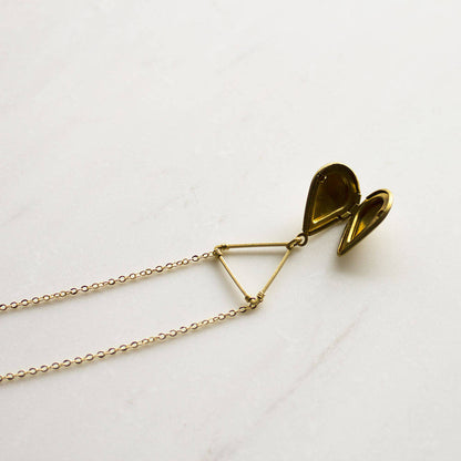 Triangle locket necklace, Teardrop locket Necklace, Gold Locket, Simple Locket, Geometric Locket, Gift for Her, minimalist gift for women