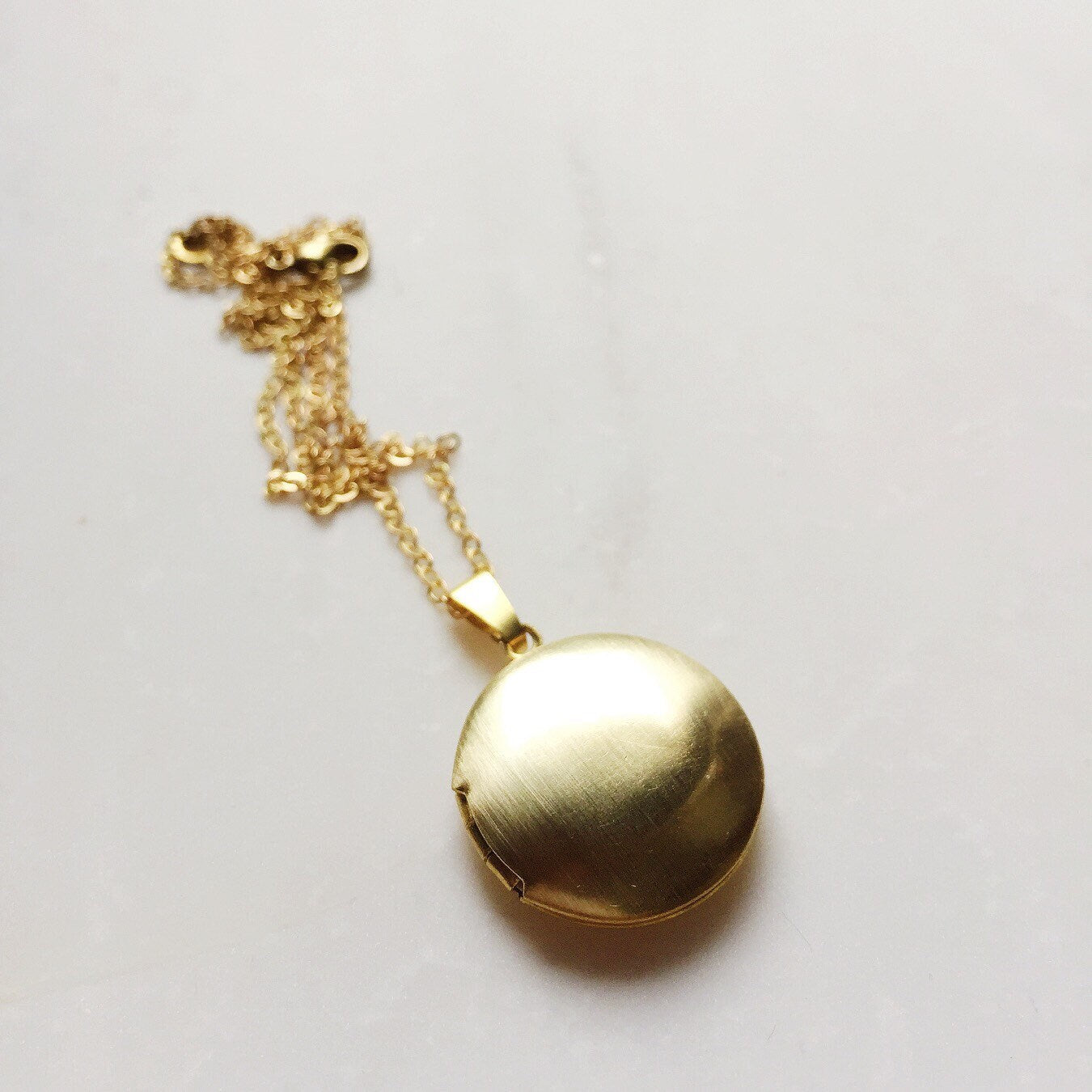 Tiny locket, small gold locket, custom necklace, small locket necklace, dainty locket, vintage locket, Mother's Day gift