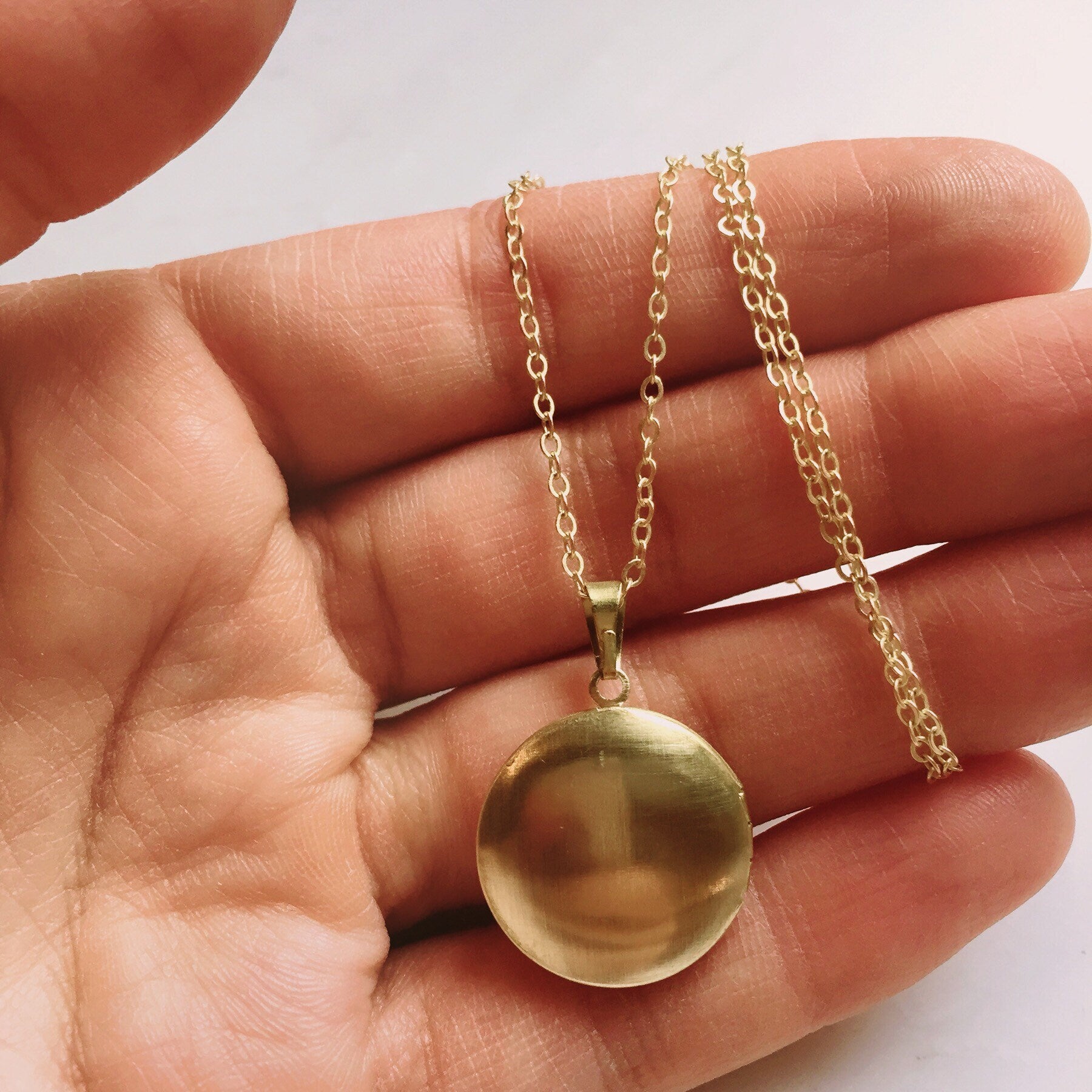 Tiny locket, small gold locket, custom necklace, small locket necklace, dainty locket, vintage locket, Mother's Day gift