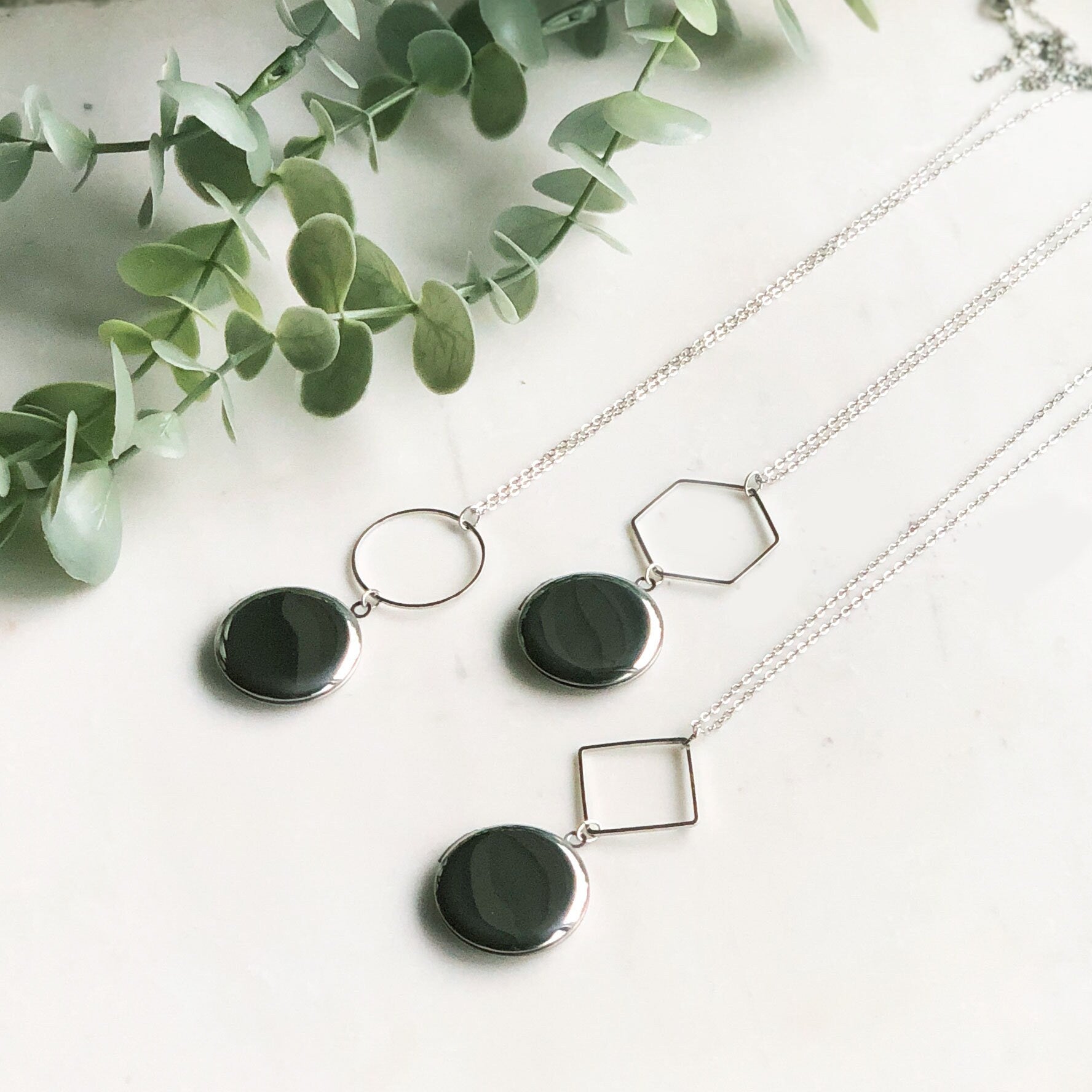 Silver geometric locket, locket necklace, silver modern locket, Modern locket, gift for her, Personalized photo locket