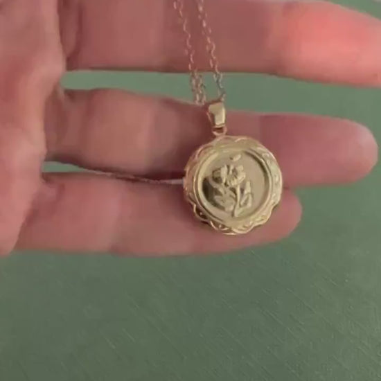 Antique style locket, 18k gold locket, flower necklace,  small locket necklace, dainty locket, vintage locket, Christmas gift for her